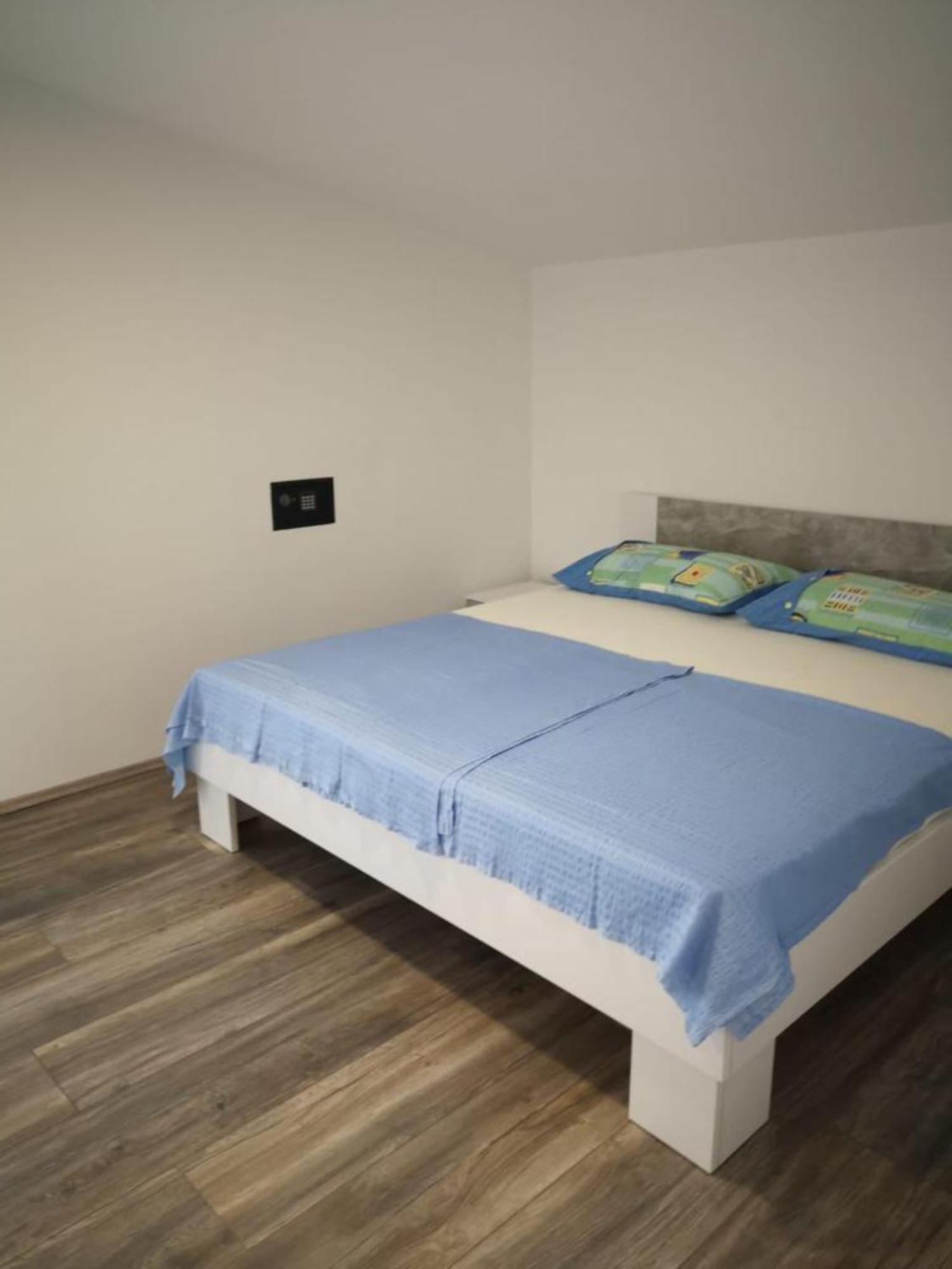 Apartments Tara Razanac Room photo